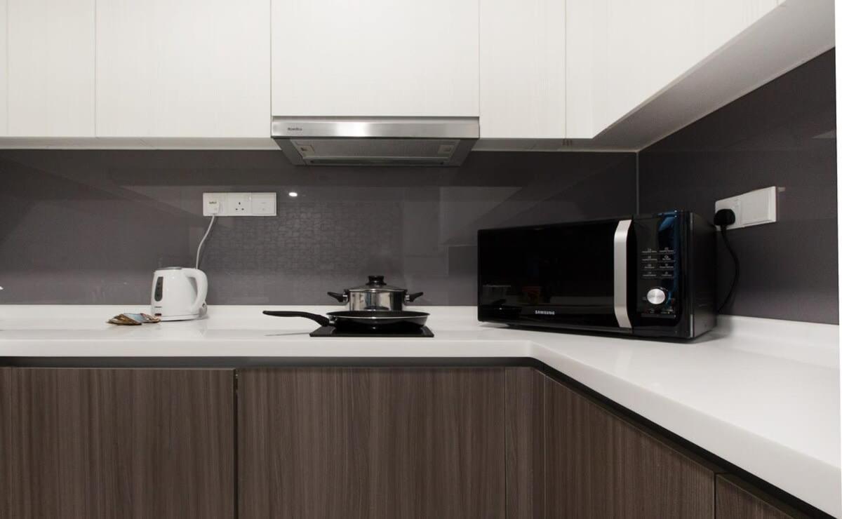 Modern, High Floor Suasana Suites 05 In Jb Johor Bahru Buitenkant foto